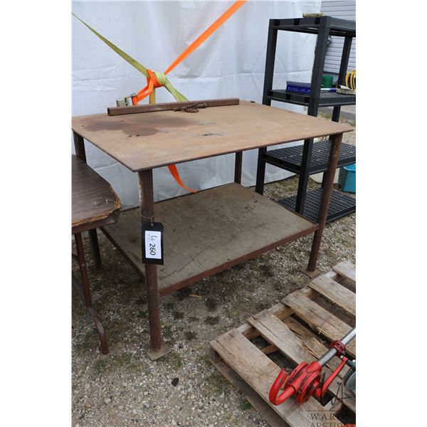 Steel work bench