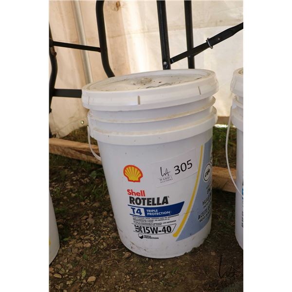 Full 18.9 ltr. pail of Shell Rotella T4 15W-40 motor oil