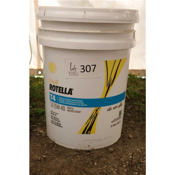 Full 18.9 ltr. pail of Shell Rotella T4 15W-40 motor oil