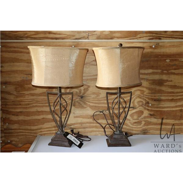 Pair of table lamps