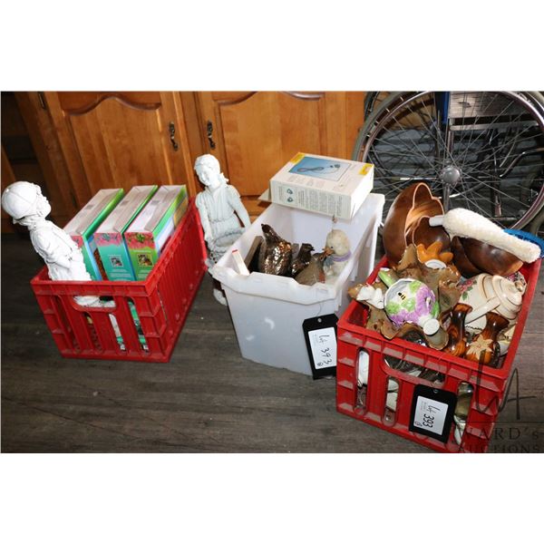 Selection of household decor etc.