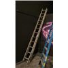 Image 3 : 24' ALUMINUM EXTENSION LADDER & WERNER 8' BLUE LADDER *ONE STEP BENT*