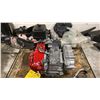 Image 2 : HONDA GX160 GASOLINE ENGINE & SMALL STAND