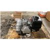 Image 4 : HONDA GX160 GASOLINE ENGINE & SMALL STAND