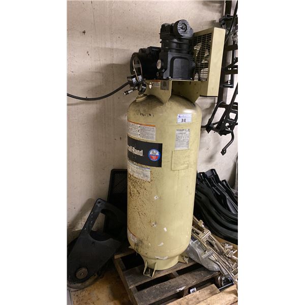 INGERSOLL-RAND PKGSS3660V VERTICAL AIR COMPRESSOR