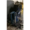 Image 2 : BLUE HEAVY DUTY HYDRAULIC SHOP PRESS