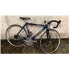 Image 2 : CANNONDALE R400 ROAD BIKE