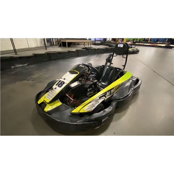 SODI KART RT8 BLACK/GREEN GASOLINE POWERED GO KART WITH HONDA ENGINE