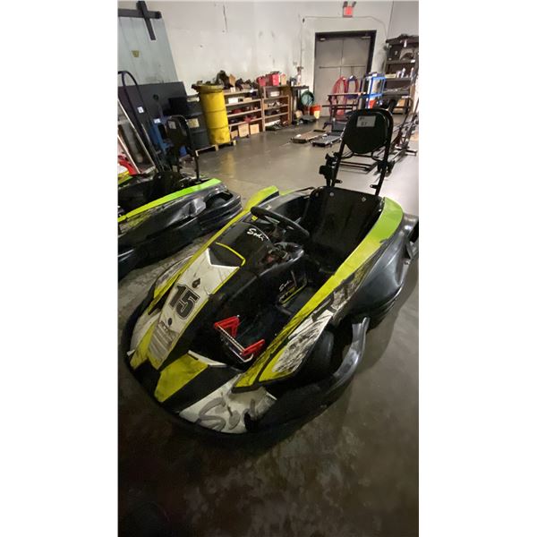 SODI KART RT8 BLACK/GREEN GASOLINE POWERED GO KART WITH HONDA ENGINE