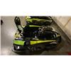 Image 4 : SODI KART RT8 BLACK/GREEN GASOLINE POWERED GO KART WITH HONDA ENGINE