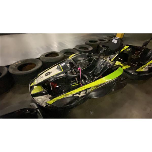 SODI KART RT8 BLACK/GREEN GASOLINE POWERED GO KART WITH HONDA ENGINE *MAY REQUIRE PARTS/REPAIR*