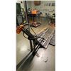 Image 2 : HYDRAULIC GO KART MECHANIC LIFT