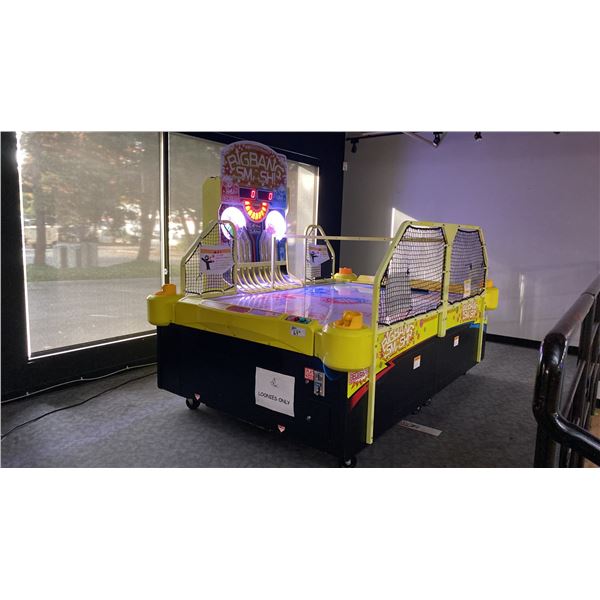 NAMCO BIG BANG SMASH COIN OPERATED MULTIPLAYER AIR HOCKEY TABLE- MEASURES APPROX 8'L X 7'W 6.5'H AT