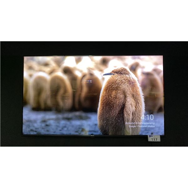 HISENSE 55" SMART TV WITH WALL MOUNT *NO REMORE*