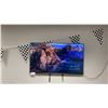Image 1 : HISENSE 55" SMART TV WITH WALL MOUNT *NO REMORE*