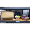 Image 2 : GREY METAL/WOOD SHELVING UNIT WITH ASSORTED CONTENTS