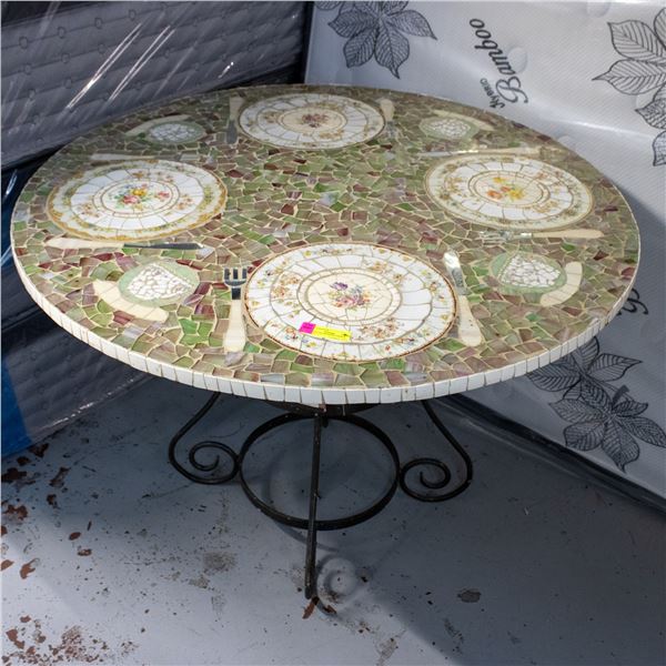 REPLICA CELINE DION FASHION TABLE