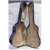 Image 3 : 1950S HARMONY 12 STRING FAT BODY ACOUSTIC W CASE