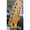 Image 4 : FENDER STRATOCASTER GUITAR MEXICO BLACK W CASE