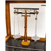 Image 3 : ESTATE CASED ANTIQUE PHARMACISTS SCALE