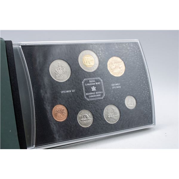 2002 SPECIMEN CANADA COIN SET W CASE