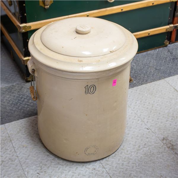 10 GALLON CROCK WITH LID