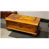 Image 1 : VINTAGE CEDAR BLANKET CHEST WITH BRASS AND COPPER