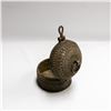 Image 4 : VINTAGE EAST INDIAN BRASS LIDDED BOX (PAAN DAN /