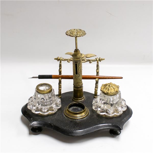 ANTIQUE T. WHARTON & SONS, BIRMINGHAM GILT-BRASS