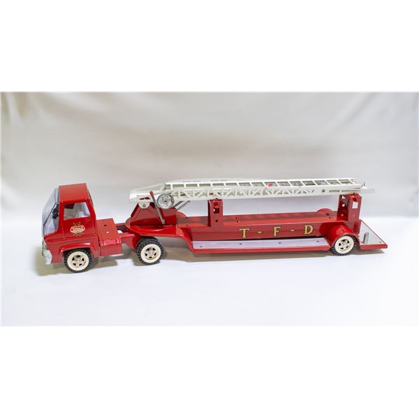 VINTAGE 1960'S TONKA FIRE TRUCK AERIAL LADDER