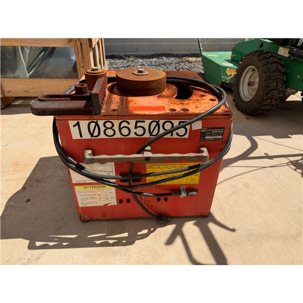 (10865095) 2024 MQ Multiquip MB25A Electric Rebar Bender TE3000 (Needs Repair)