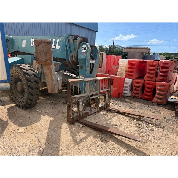 (FHM-005) Gradall 544-D10 Telehander (Missing Boom Lifting Cylinder)