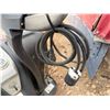Image 10 : (PTA-004) Doosan Electric Pallet Truck (No Tires, Battery Needs to be Replaced)