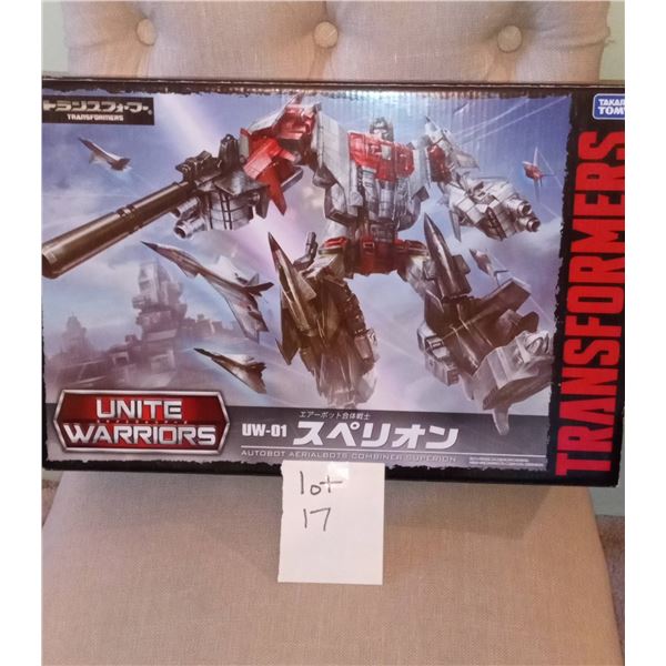 Takara Tomy Transformers Unite Warriors UW-01 Superion