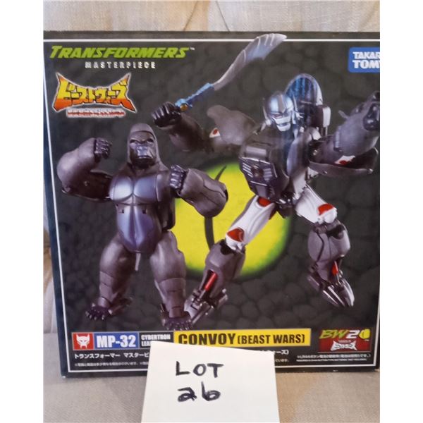 TAKARA TOMY MASTER PIECE BRAND NEW IN THE BOX TRANSFORMERS