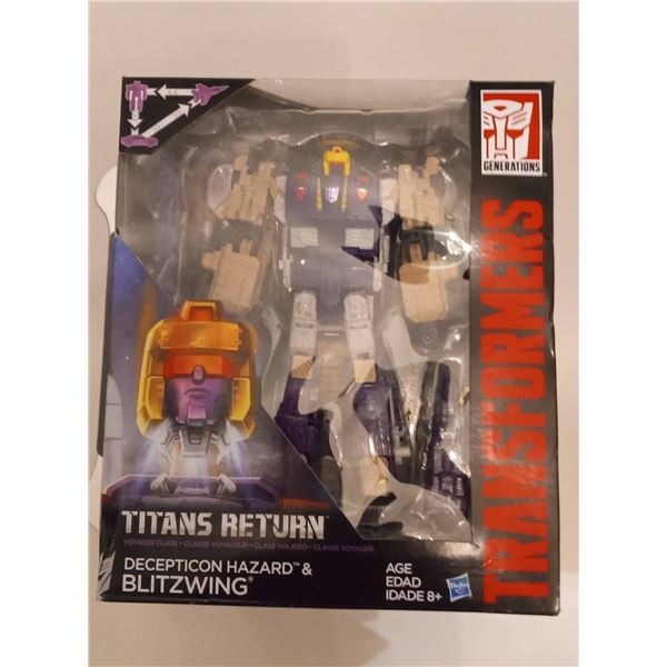 Transformers Generations Titans Return Voyager Class Decepticon Hazard