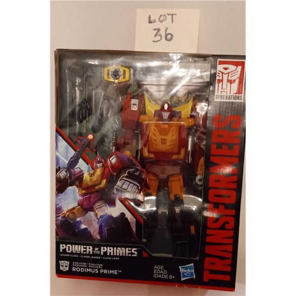 Transformers Generations Power of the Primes Leader Class Rodimus Prime