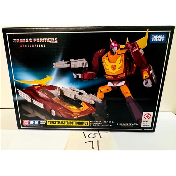 FACTORY SEALED Takara Tomy Transformers Masterpiece MP-40 Targetmaster Hot Rodimus Figure New