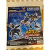 Image 2 : Hasbro Transformers Beast Hunters: Predacons Rising - Darksteel Voyager