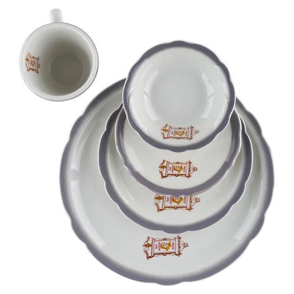 A Set of Aunt Jemima's Kitchen Ceramic Dishes.