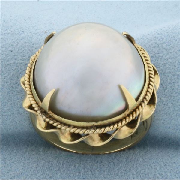 Vintage Mother of Pearl Statement Ring in 10K Yellow Gold