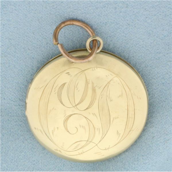 Antique Engraved Locket in 14k Yellow Gold