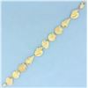 Image 1 : Seashell Bracelet in 14k Yellow Gold