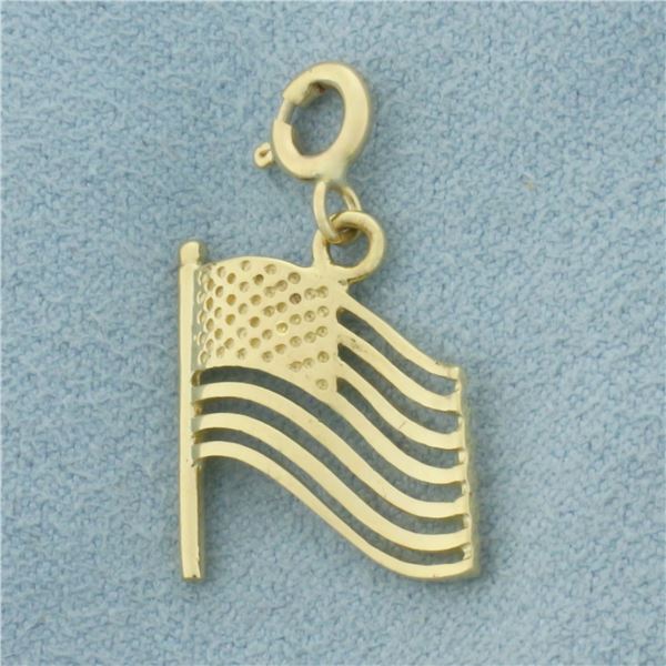 American Flag Charm in 14k Yellow Gold