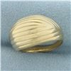 Image 2 : Striped Dome Ring in 14k Yellow Gold