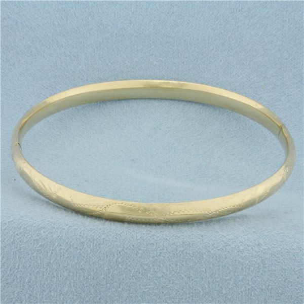 Etched Design Hinged Bangle Bracelet in 14k Yellow Gold