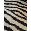Image 4 : Black and White Shag Rug With Zebra Stripe Pattern