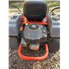 Image 5 : Husqvarna RZ4619 Zero Turn Riding Lawn Mowers