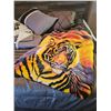 Image 3 : Cozy Bedding Lot