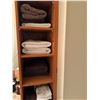 Image 7 : Linens, Towels, and Bedding Lot